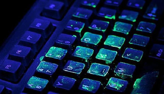 Keyboard cleaning